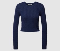 Cropped Strickpullover mit Zopfmuster
