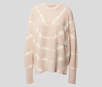 Pullover im Batik-Look