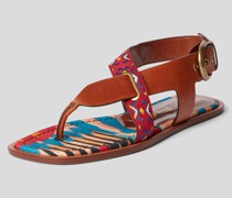 Sandalen mit Allover-Muster