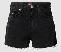 Shorts in unifarbenem Design Modell 'HOT PANT'
