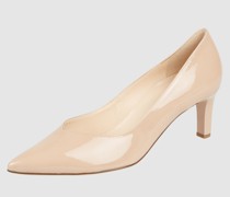 Pumps in Lack-Optik