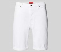 Tapered Fit Jeansshorts mit Label-Details
