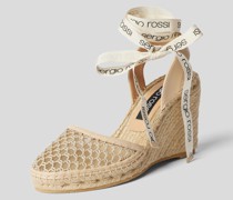 Wedges mit Keilabsatz