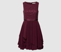 Minikleid mit Paillettenbesatz