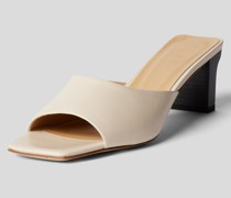 Mules aus Leder