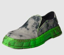 Slip-on-Sneaker mit Allover-Muster