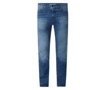 Tapered Fit Jeans mit Stretch-Anteil Modell 'Garvin'