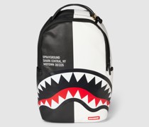 Rucksack mit Motiv-Print Modell 'SHARK'