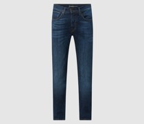 Slim Fit Jeans mit Stretch-Anteil Modell 'John'