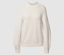 Strickpullover mit Lanawoll-Anteil und Rippenstruktur