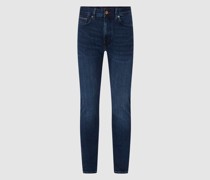 Slim Fit Jeans mit Stretch-Anteil Modell 'Bleecker'