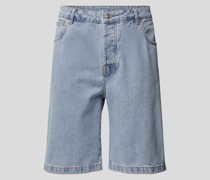 Jeansshorts mit Label-Patch