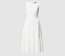 Ärmelloses Brautkleid