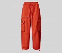 Cargohose mit Label-Detail Modell 'Guide'