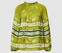 Blusenshirt im Batik-Look mit Stehkragen
