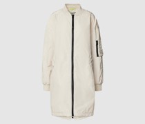 Jacke in Überlänge