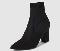 Stiefeletten mit elastischem Schaft und Blockabsatz