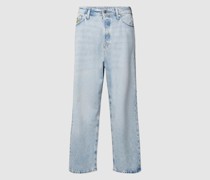 Jeans in lockerem Schnitt Modell 'IRON'