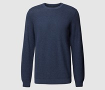 Strickpullover mit gerippten Abschlüssen