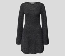 Minikleid mit Rundhalsausschnitt