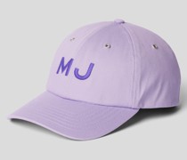 Cap mit Monogramm-Detail