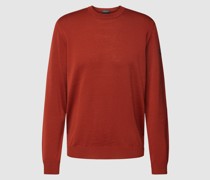 Strickpullover mit gerippten Abschlüssen