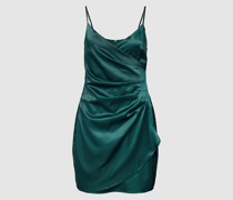 Minikleid mit V-Ausschnitt