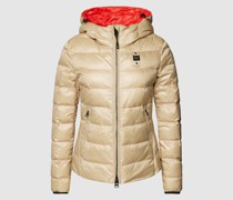 Steppjacke mit Label-Detail