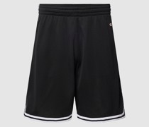 Shorts mit Label-Detail