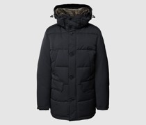 Jacke mit Label-Applikation
