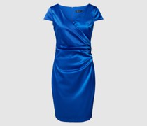 Cocktailkleid in Wickel-Optik