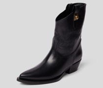 Ankle Boots im Cowboy-Stil