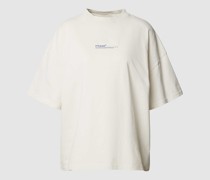 Oversized T-Shirt mit Label-Print Modell 'NAVISK'