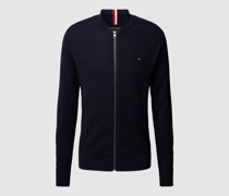 Strickjacke mit Label-Stitching