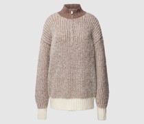 Strickpullover mit überschnittenen Schultern Modell 'CHIARA'