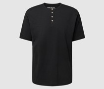 T-Shirt mit Knopfleiste