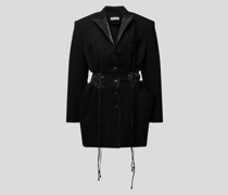 Wolljacke mit Lederbesatz