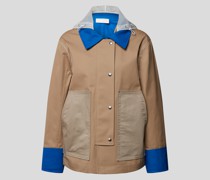 Jacke mit Brand-Schriftzug