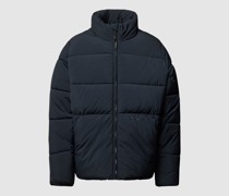 Steppjacke mit Label-Print