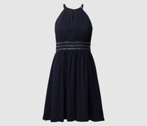 Cocktailkleid mit Taillenpasse mit Paillettenbesatz