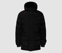 Steppjacke mit Label-Patch