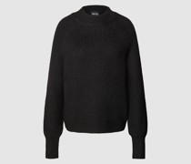 Strickpullover mit Rundhalsausschnitt Modell 'NATALEE'