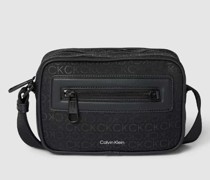 Camera Bag mit Label-Detail