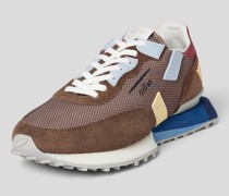 Sneaker aus Leder-Mix