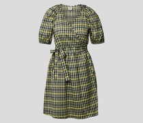 Wickelkleid in Minilänge