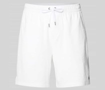 Regular Fit Shorts mit Logo-Stitching