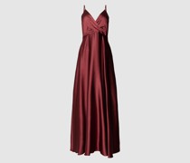 Abendkleid mit V-Ausschnitt
