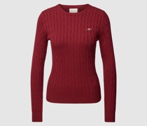 Strickpullover mit Zopfmuster
