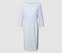 Knielanges Kleid mit Rundhalsausschnitt