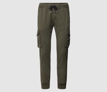 Cargohose mit Label-Details Modell 'Twill'